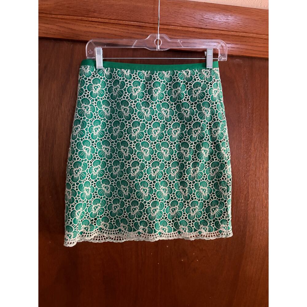 J.Crew Green Floral Lace Mini Skirt Size 00 Lined Scalloped Hem